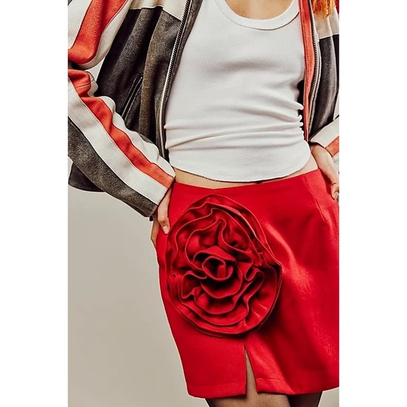 Tach Clothing New Womens Red Party Cocktail Mini Skirt Bold Rosette Statement - Picture 3 of 9